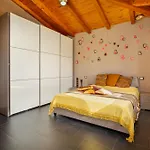 Casa A Schiera Hébergement de vacances *
