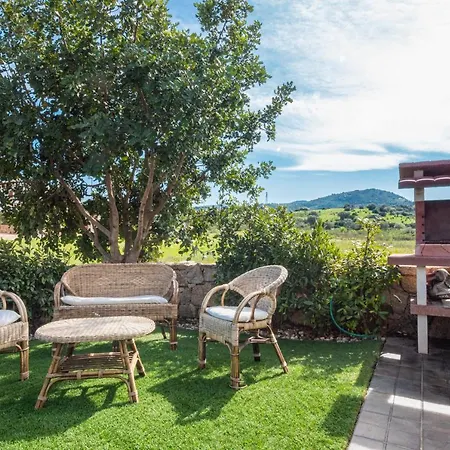 Casa A Schiera Casa de Férias Budoni